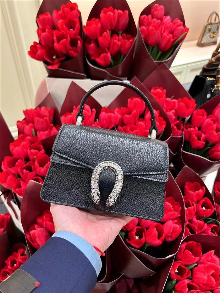 2025210C752029N20197144