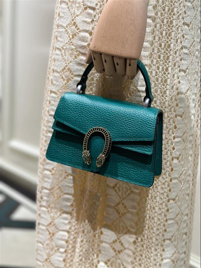 2025210C752029N2019781