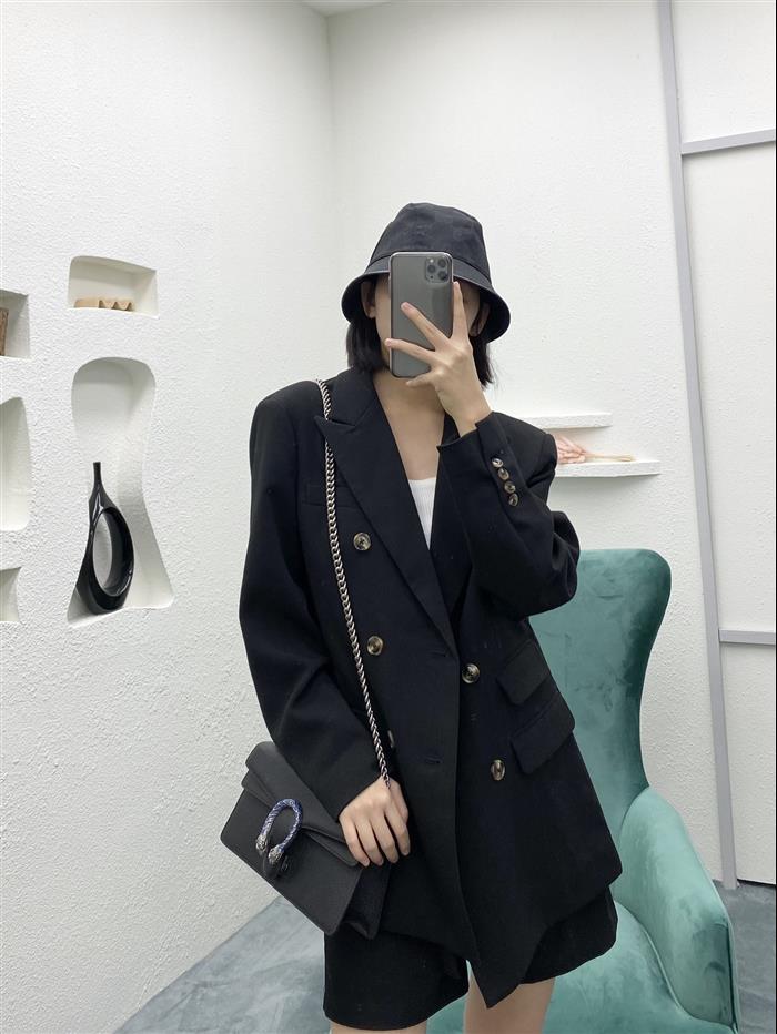 202529C499623N16404487