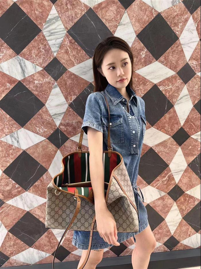 2025210C815213N202225173