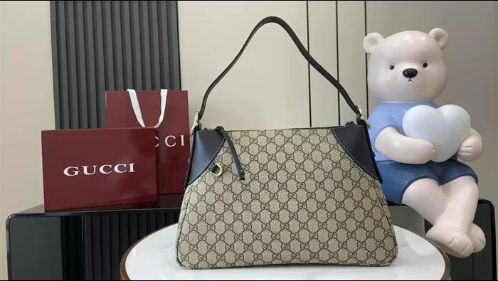 2025210C815217N202225862