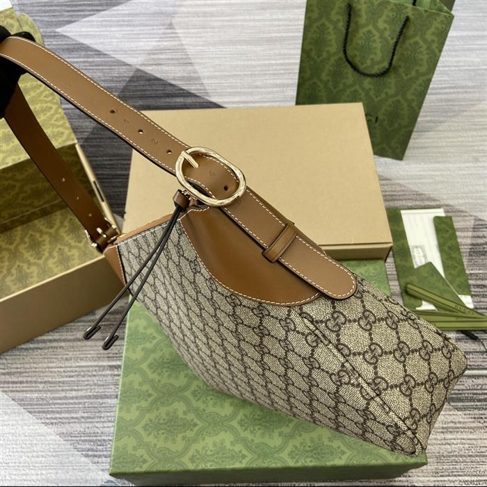 2025210C815217N202226333