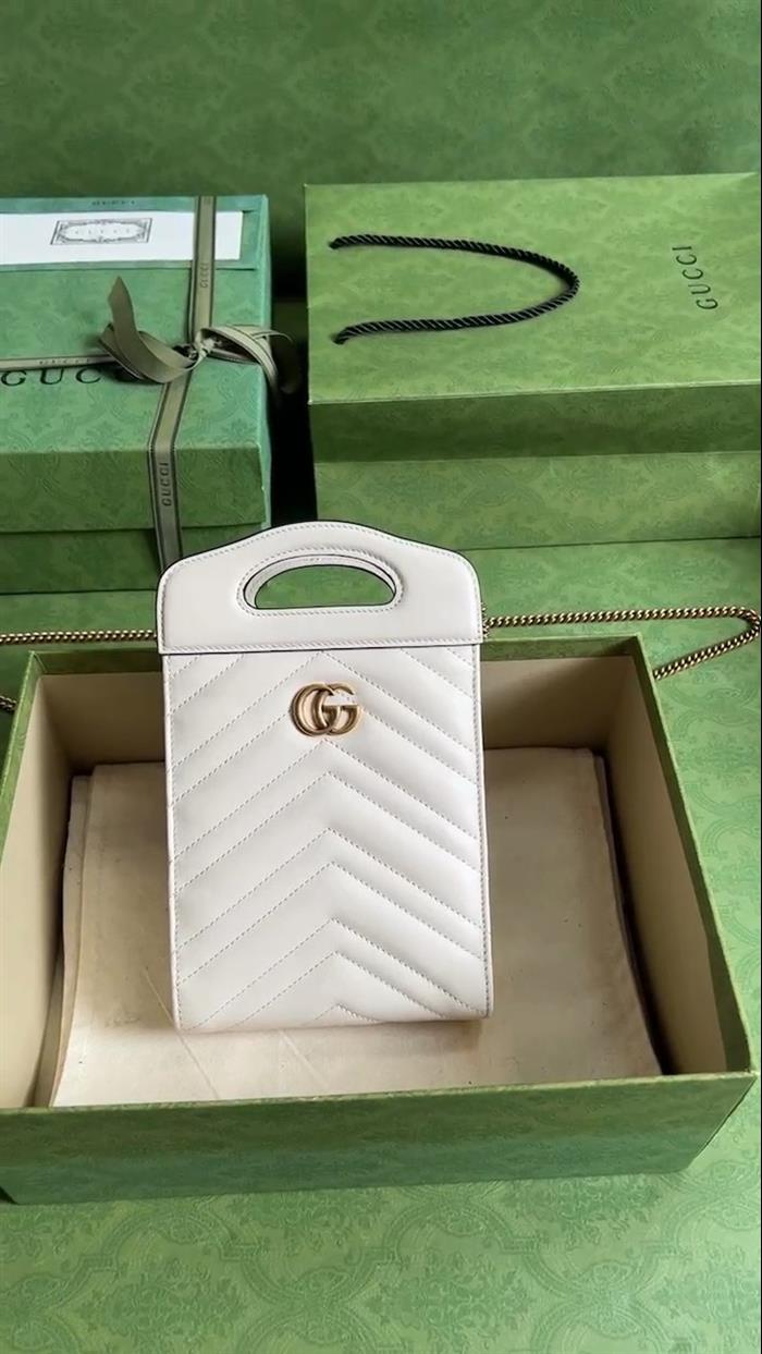 2025210C699756N201247484