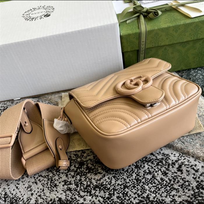 2025210C739681N20125128