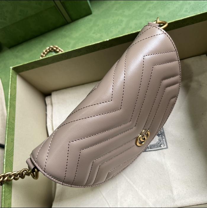 2025210C746431N201813915