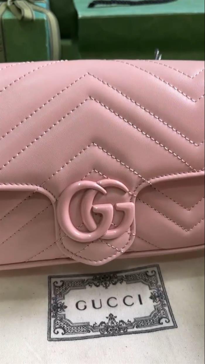 2025210C751526N201814651