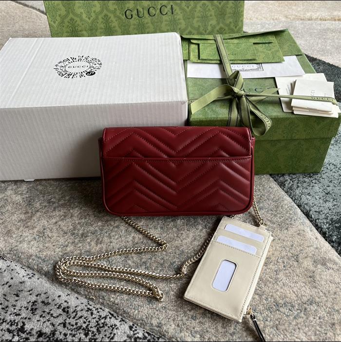 2025210C751526N201814696