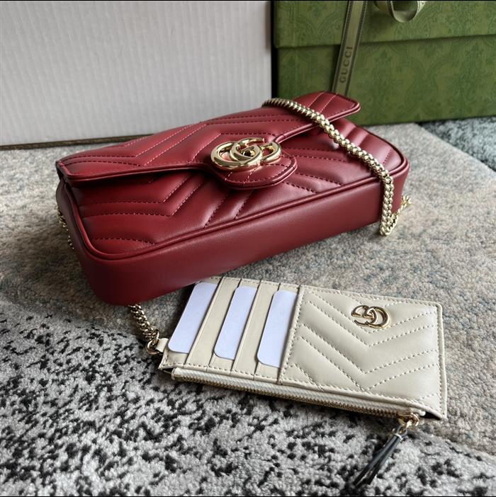 2025210C751526N201814728