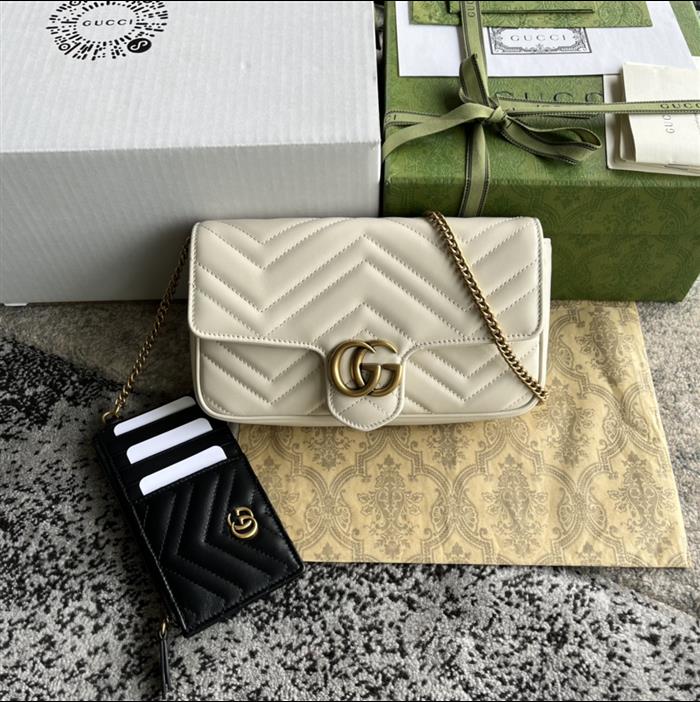 2025210C751526N201815246