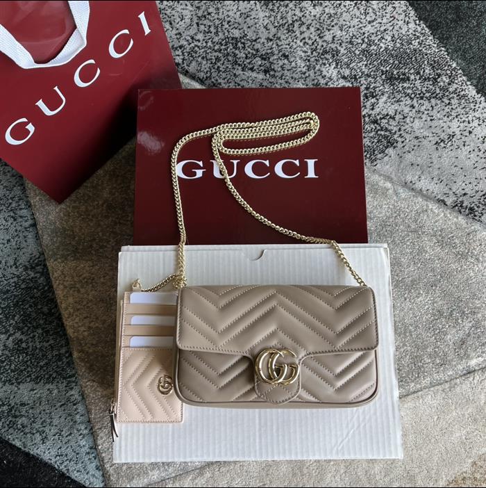 2025210C751526N201815747