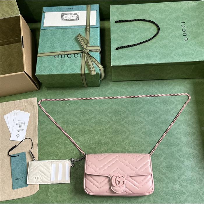 2025210C751526N20181614