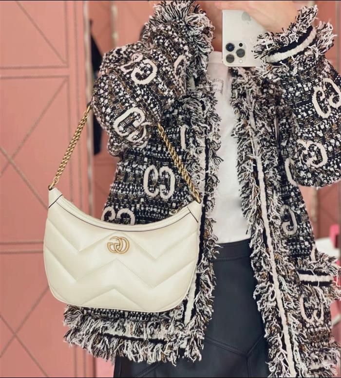 2025210C777263N201816264