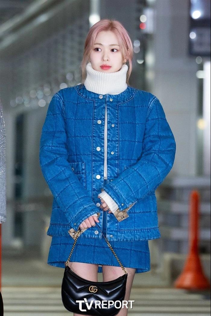 2025210C777263N201816327