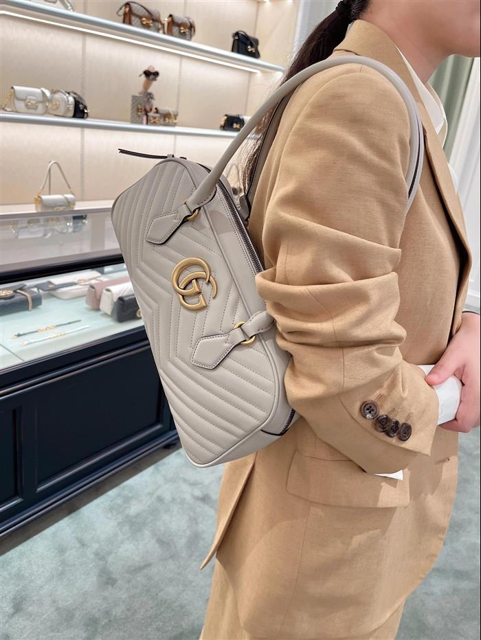 2025210C795218N201818949