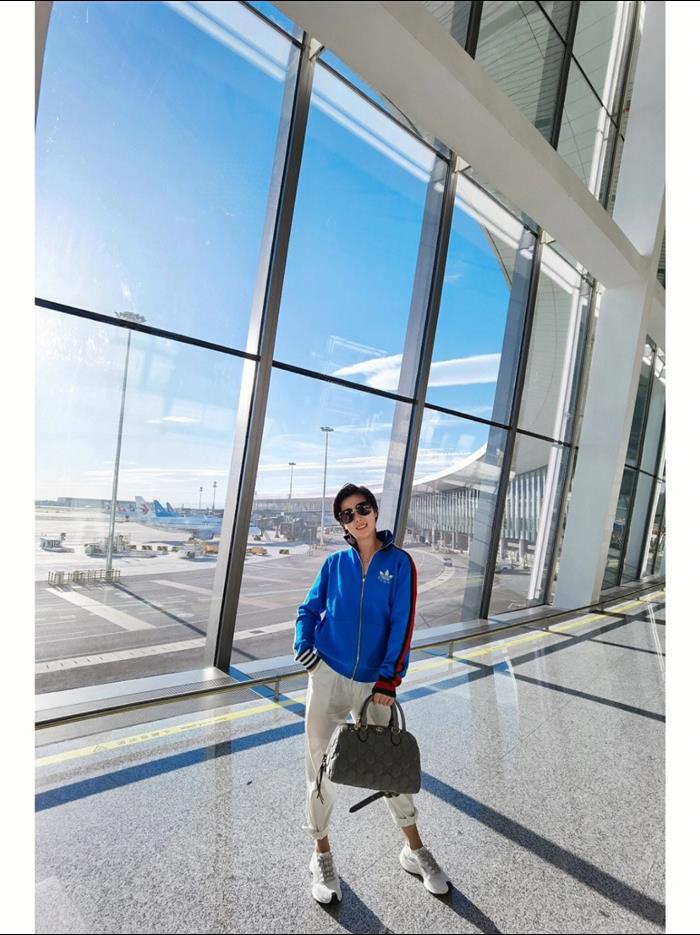 2025210C702242N202142835