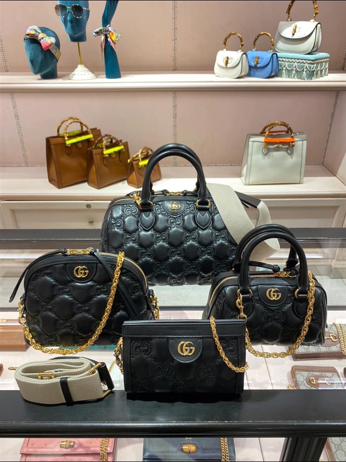 2025210C702242N202143702