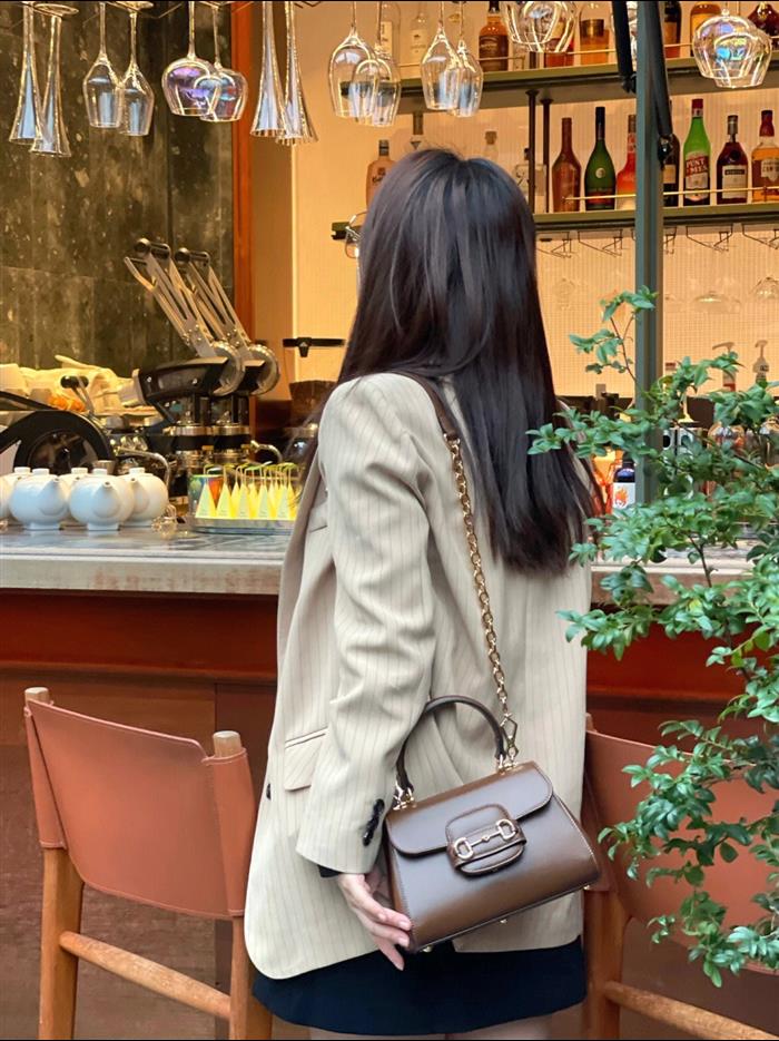 2025210C703848N201955571