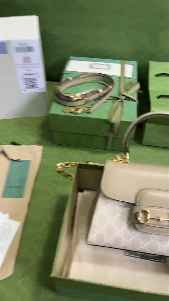 2025210C703848N201956700