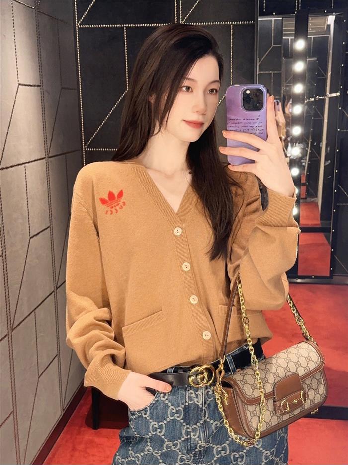 2025210C735178N201958478