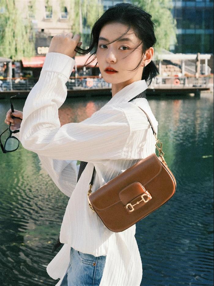 2025210C735178N201958884