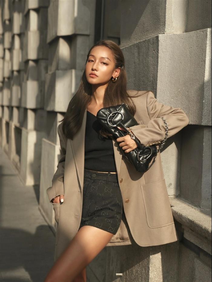 2025210C764255N20202482