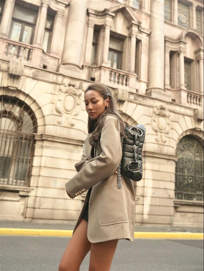 2025210C764255N20202590