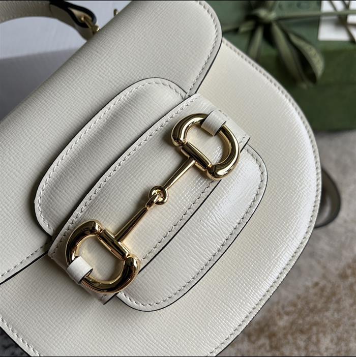 2025210C781387N20204111