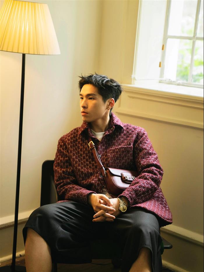 2025210C815205N20206384