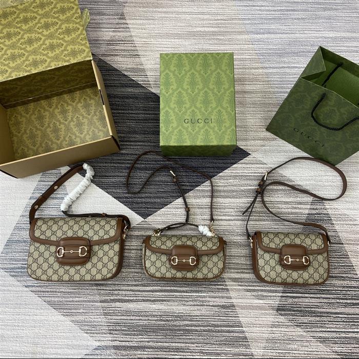 2025210C815205N202068