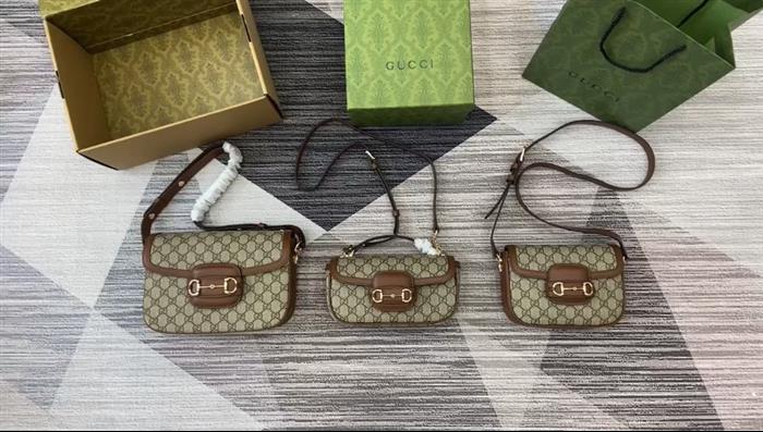 2025210C815206N20207526