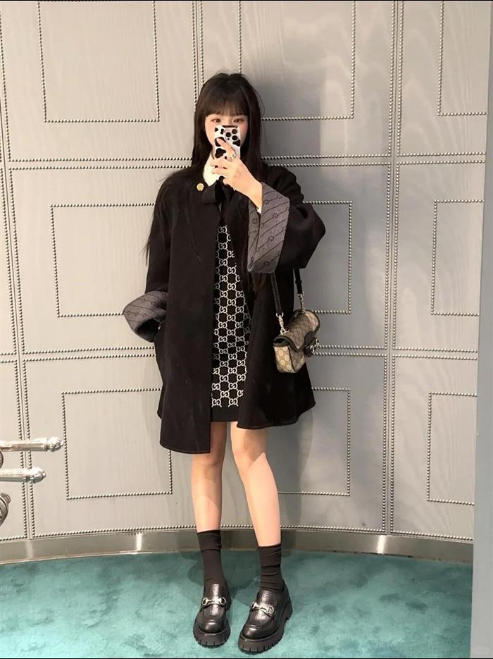 2025210C815206N20207701