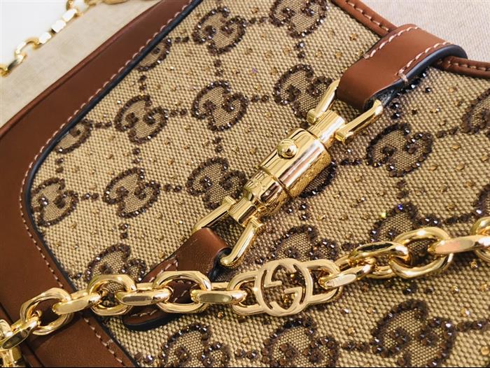 2025210C675799N202011397