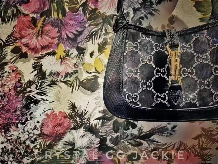 2025210C677027N202012193