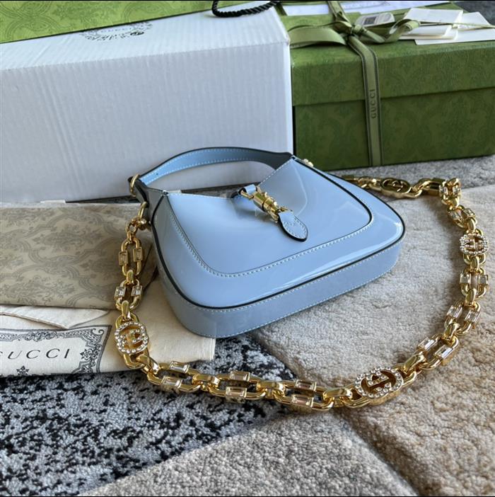 2025210C699651N202012428