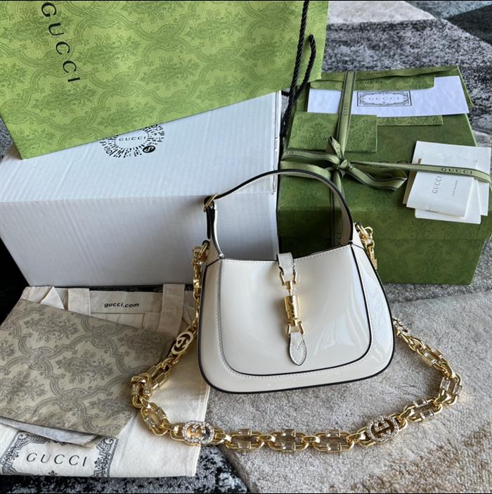 2025210C699651N202012508