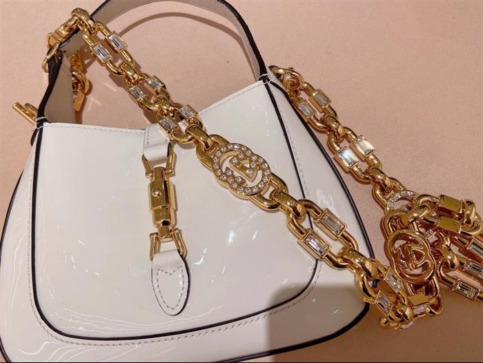 2025210C699651N202013112