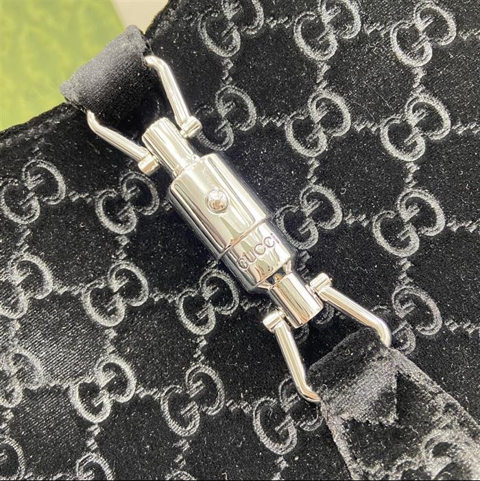 2025210C764303N202013347