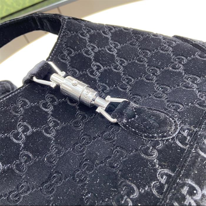 2025210C764303N202013378