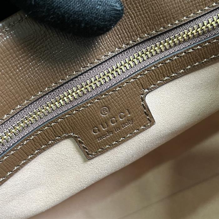 2025210C772126N202013677