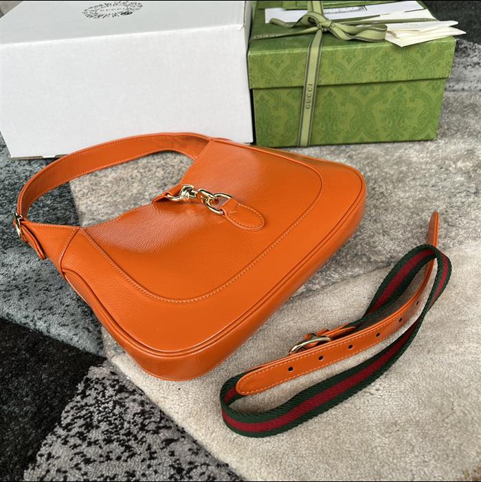 2025210C782849N202015775