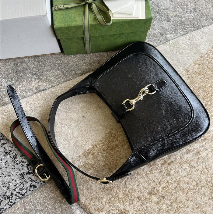 2025210C782849N20201751