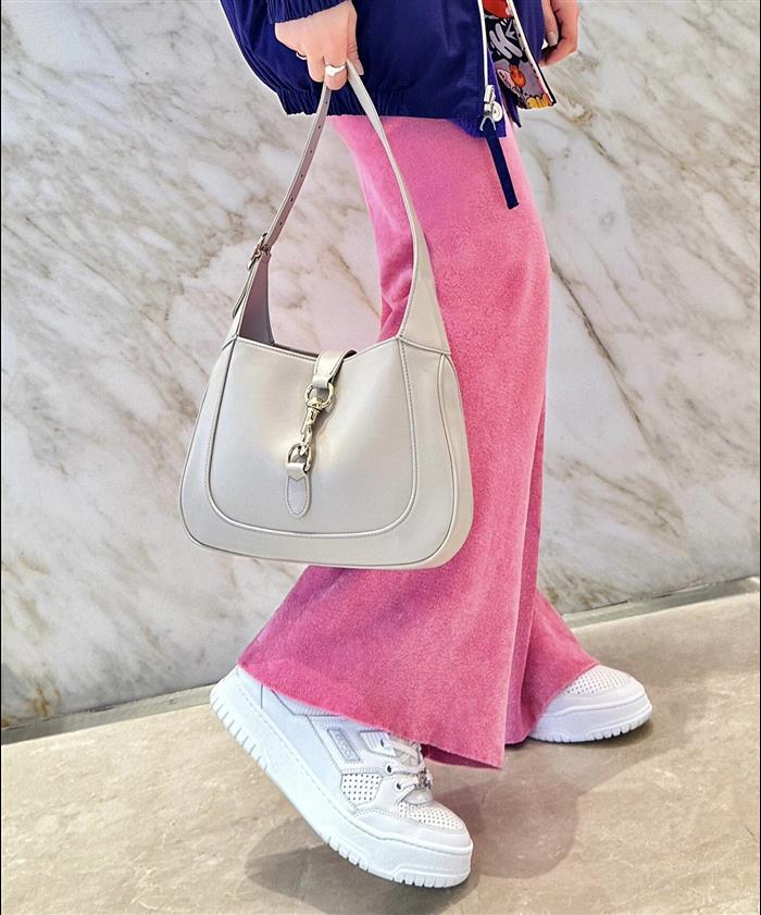 2025210C782849N20201887