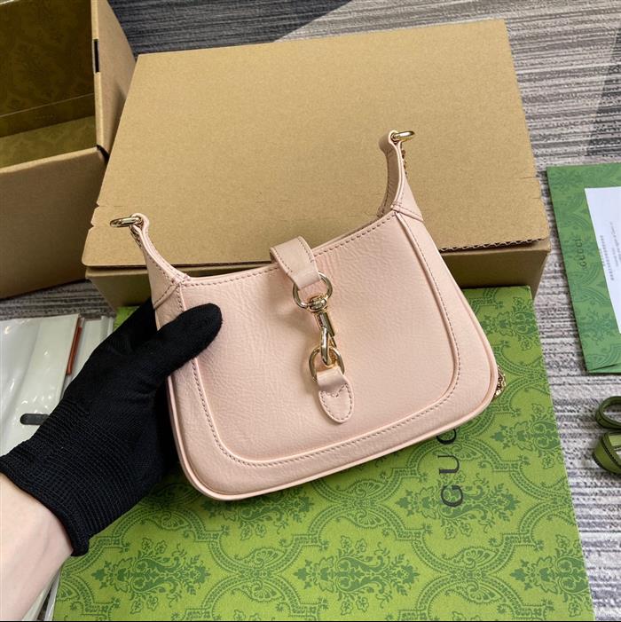 2025210C782889N202022701