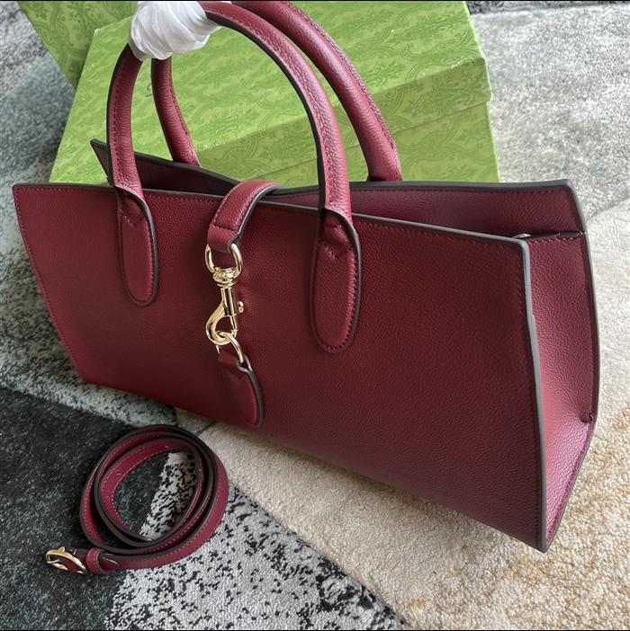 2025210C795282N202028111