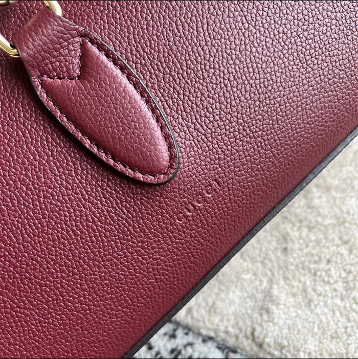 2025210C795282N202028173