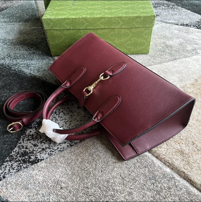 2025210C795282N202028189