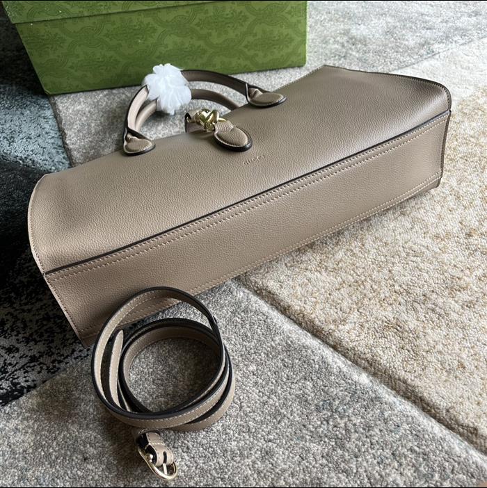 2025210C795282N202028441