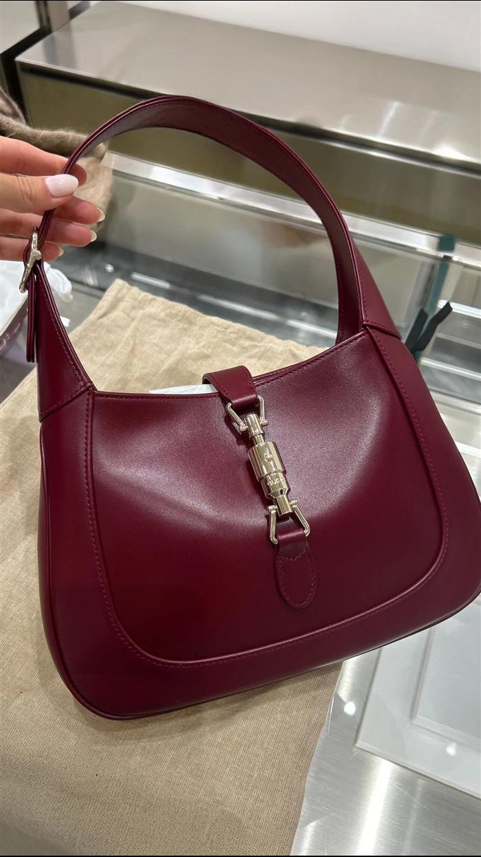 2025210C810232N202032166