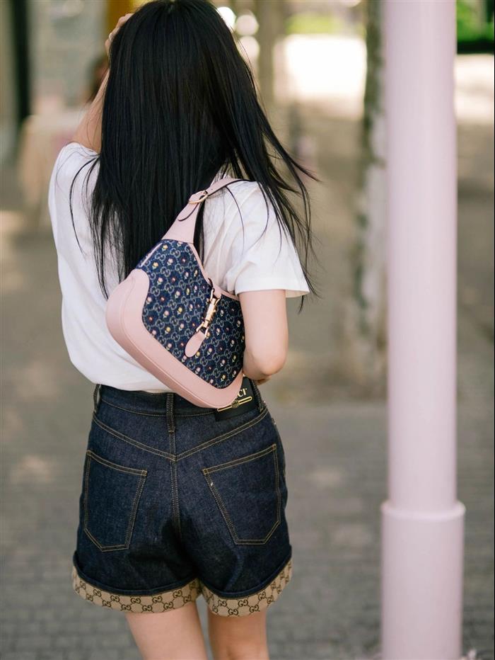 202529C636706N16417706