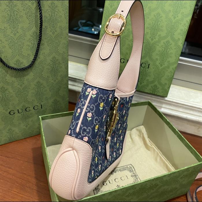 202529C636706N1641886